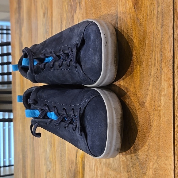 Vionic Paisley Navy Sneaker - Picture 4 of 5